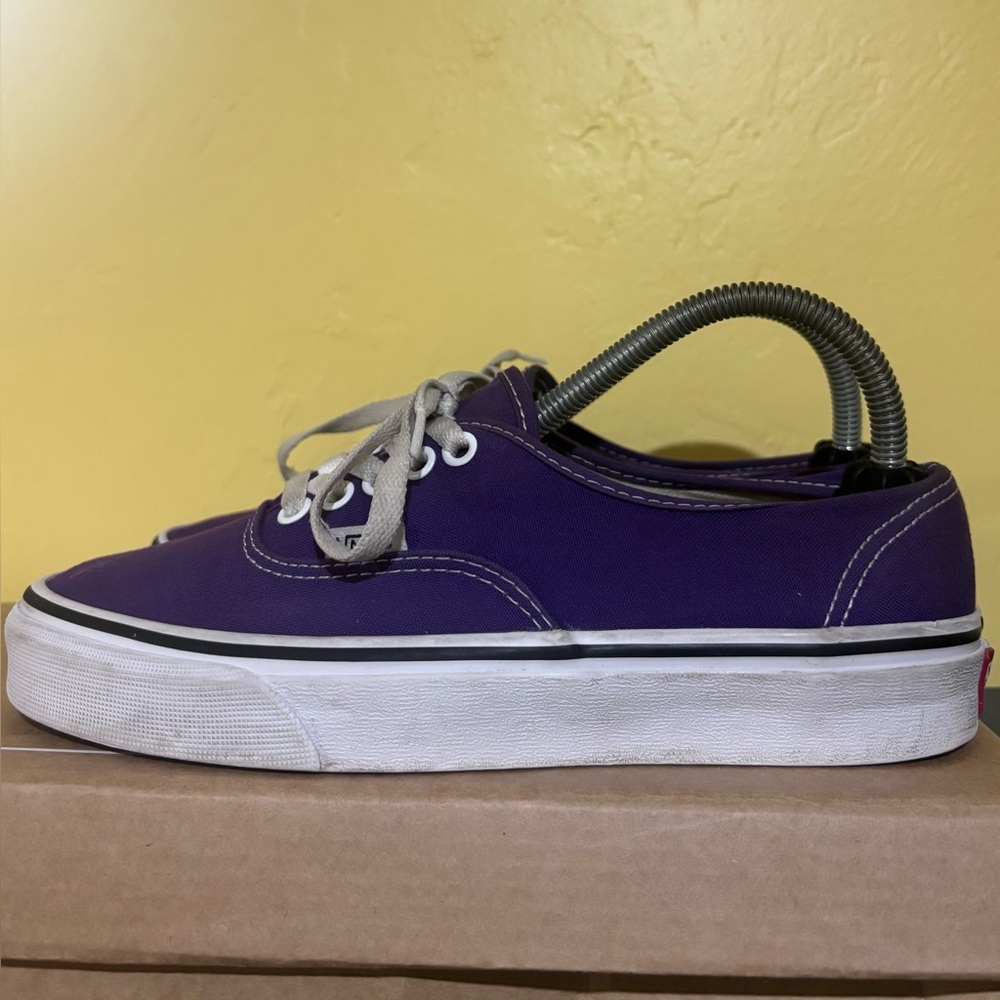 Vans Adult Unisex Purple Classic Sneakers - Men’s 6.5 / Women’s 8